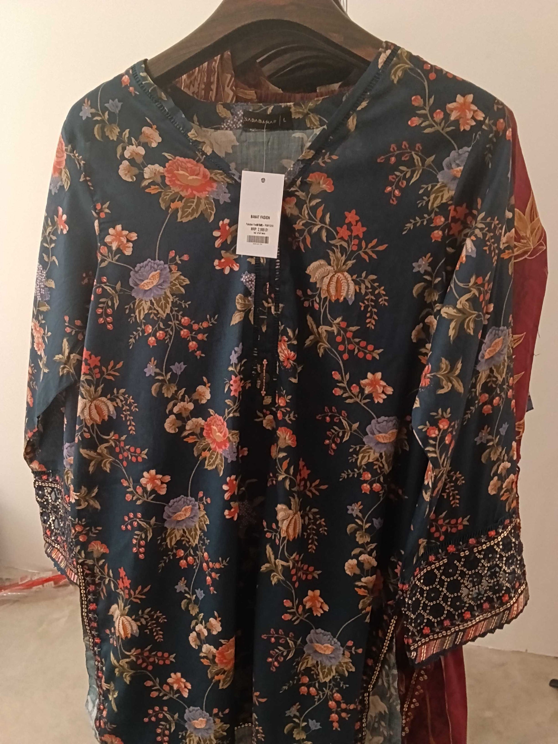 Pakistani Farshi Suit - PKMYS260 301112M