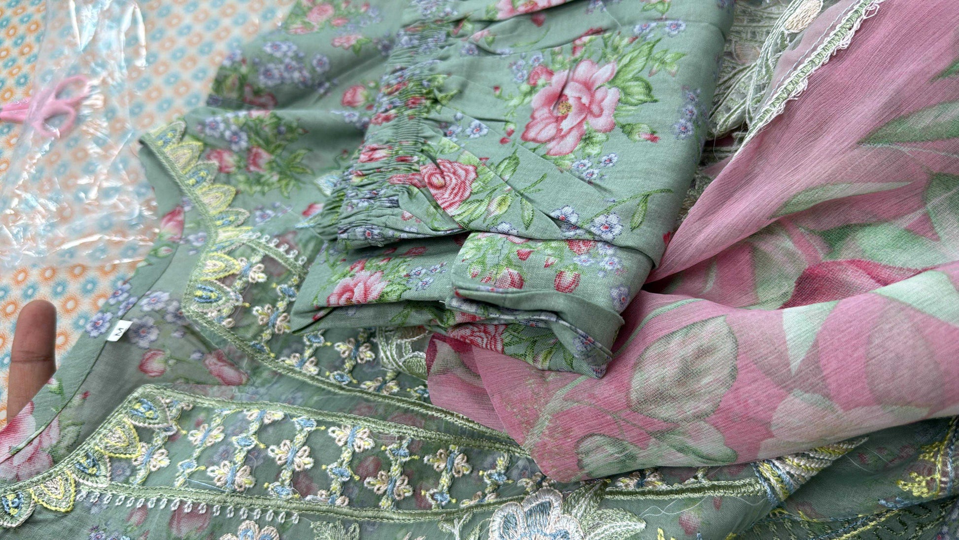 Pakistan Suit - PKMYS260 301103M