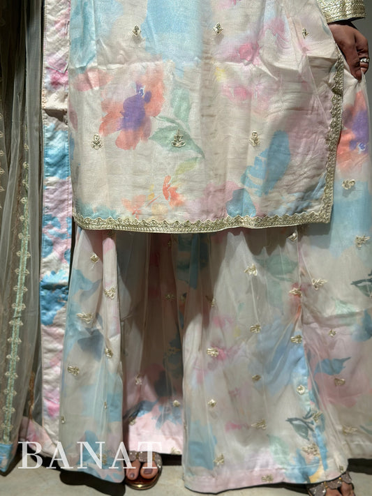 Noor-e-Pastel Embroidered Ensemble